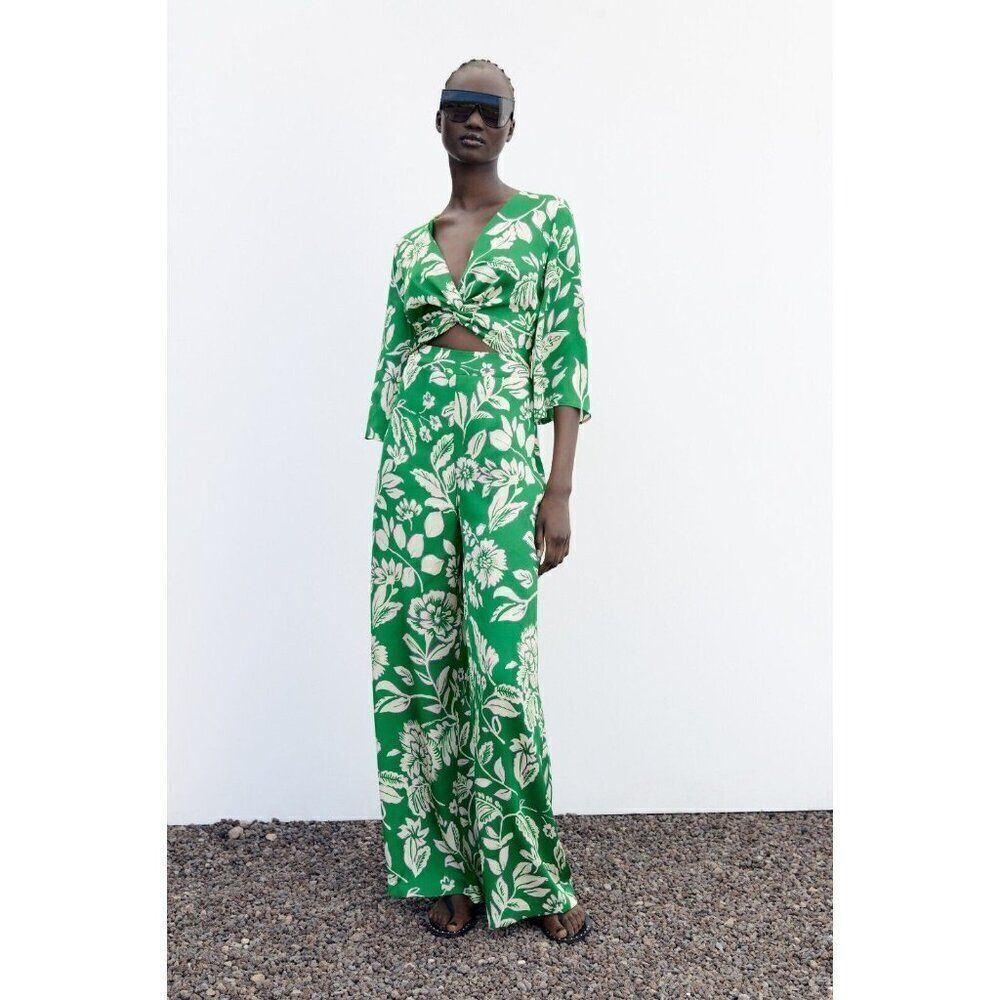 Zara Womens Jumpsuit M Green White Floral Print Tie Knot Cut Out 3008/189 NWT
